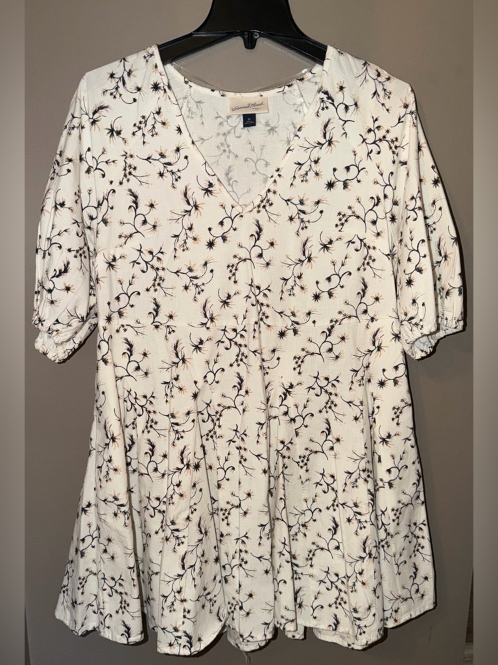 Universal Thread Floral Babydoll Dress Cream Floral Size Medium